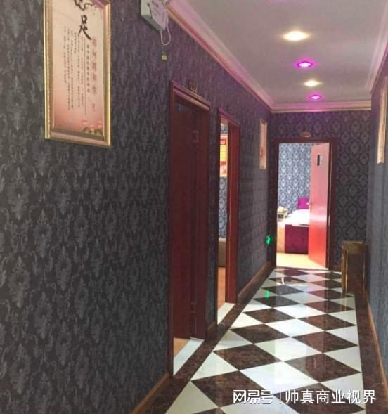 中國足浴行業(yè)圖鑒 男技師月入過萬，服務(wù)模式趨向“海底撈化”，創(chuàng)新融合理發(fā)服務(wù)